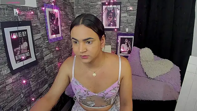 Andrys  online show from December 2025 04:19:02 AM