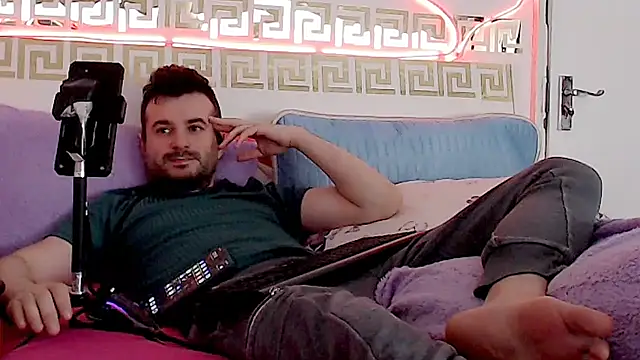 Snapshot of erotico69xxx chatting on October 2025 12:53:02 PM erotico69xxx online show from October 2025 12:53:02 PM