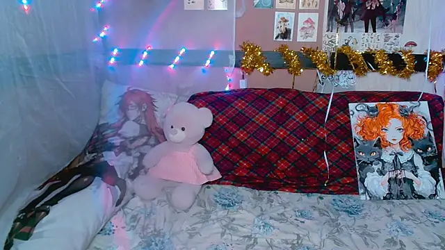 Snapshot of Usagi_Blush_ chatting on December 2024 01:39:01 AM Usagi Blush online show from December 2024 01:39:01 AM
