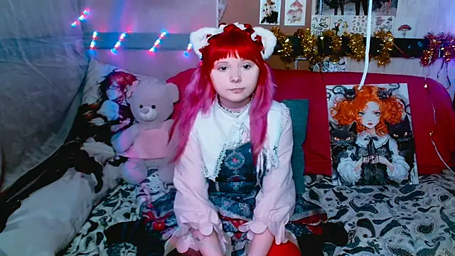 Snapshot of Usagi_Blush_ chatting on December 2024 05:29:02 PM Usagi Blush online show from December 2024 05:29:02 PM