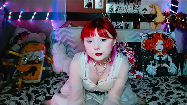 Snapshot of Usagi_Blush_ chatting on January 2025 04:49:02 PM Usagi Blush online show from January 2025 04:49:02 PM