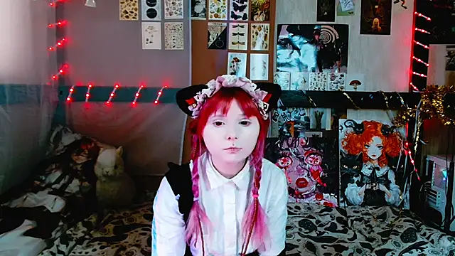 Snapshot of Usagi_Blush_ chatting on February 2025 11:24:02 AM Usagi Blush online show from February 2025 11:24:02 AM