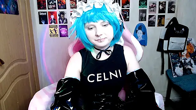 Snapshot of Usagi_Blush_ chatting on September 2025 10:37:01 PM Usagi Blush online show from September 2025 10:37:01 PM