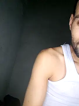 Snapshot of motanjer chatting on September 2025 08:58:02 PM motanjer online show from September 2025 08:58:02 PM