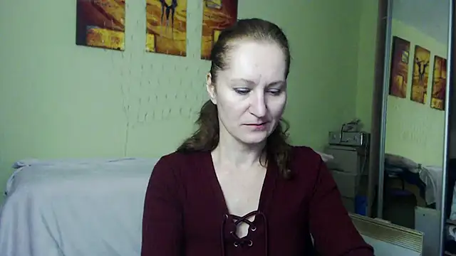 Snapshot of AmellyGrand chatting on December 2024 12:13:01 AM AmellyGrand online show from December 2024 12:13:01 AM