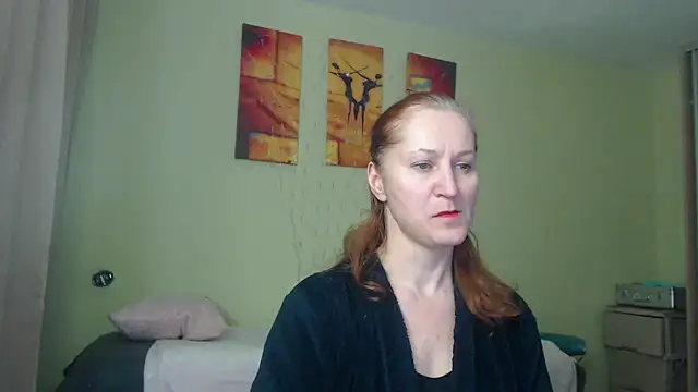 Snapshot of AmellyGrand chatting on February 2025 09:06:02 PM AmellyGrand online show from February 2025 09:06:02 PM