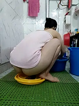 I AM NOT A SLUT online show from December 2024 09:21:02 AM