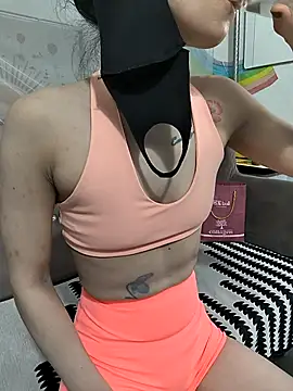 I AM NOT A SLUT online show from April 2026 02:49:02 AM