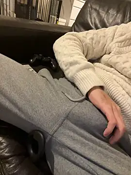 Snapshot of athenphysics chatting on December 2024 03:28:02 PM athenphysics online show from December 2024 03:28:02 PM