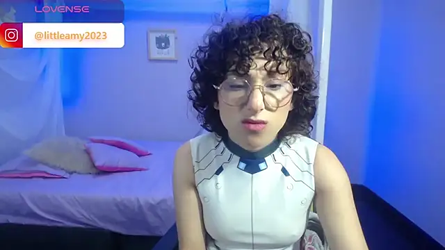 little  amy  online show from December 2024 01:56:01 AM