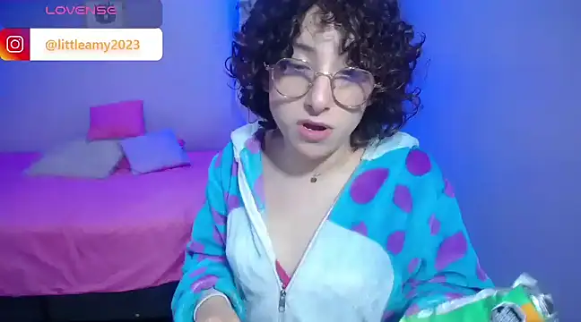 little  amy  online show from January 2025 10:41:02 AM