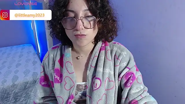 little  amy  online show from February 2025 05:27:01 AM