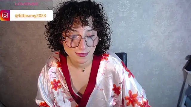 little  amy  online show from March 2025 08:43:01 PM