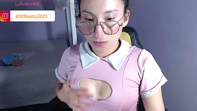 little  amy  online show from March 2025 01:46:02 AM