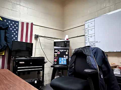 Snapshot of Cockrub1 chatting on March 2026 11:44:02 AM Cockrub1 online show from March 2026 11:44:02 AM