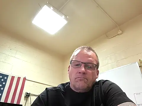 Snapshot of Cockrub1 chatting on April 2026 11:27:01 AM Cockrub1 online show from April 2026 11:27:01 AM