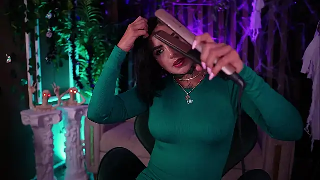 Kleeopatra  online show from October 2025 11:03:02 PM