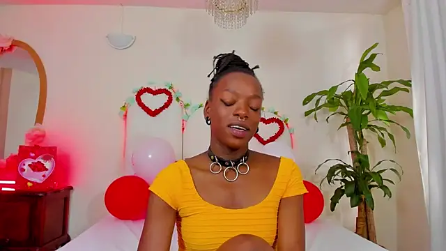 Coco Kiss online show from February 2025 07:24:02 PM