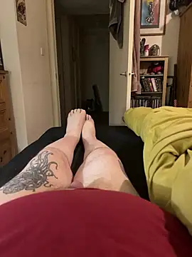 Snapshot of chatting on September 2025 09:20:01 PM online show from September 2025 09:20:01 PM