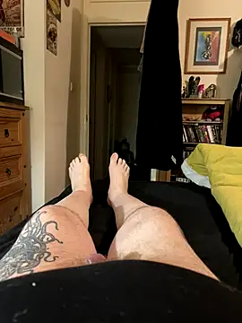 Snapshot of chatting on October 2025 08:20:01 PM online show from October 2025 08:20:01 PM