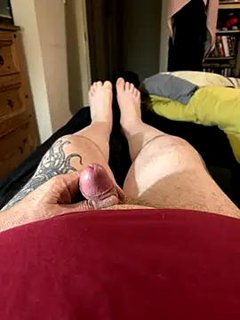 Snapshot of chatting on October 2025 09:39:02 PM online show from October 2025 09:39:02 PM