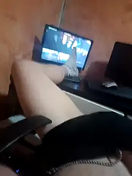 VARGAcz online show from April 2026 11:43:01 PM