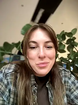 MommmyYummy online show from October 2025 12:49:02 PM