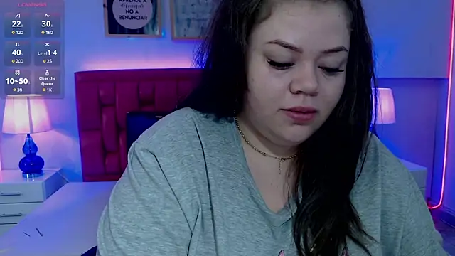 Snapshot of Charming_girl69 chatting on March 2025 09:01:02 AM Charming girl69 online show from March 2025 09:01:02 AM