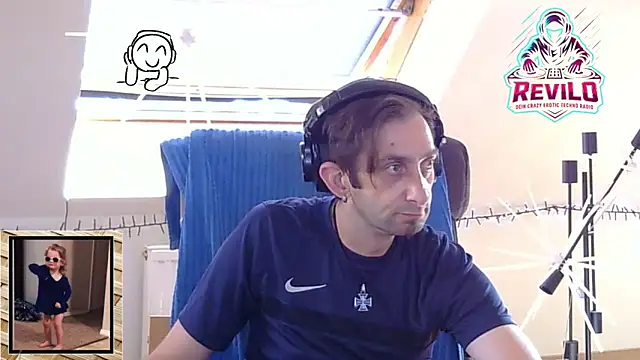 RevilO1180 online show from July 2026 07:10:01 AM