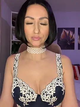 KatyEvanss online show from November 2025 06:52:02 PM