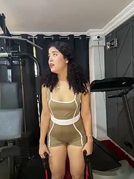 Angela lovee online show from May 2026 01:27:01 PM