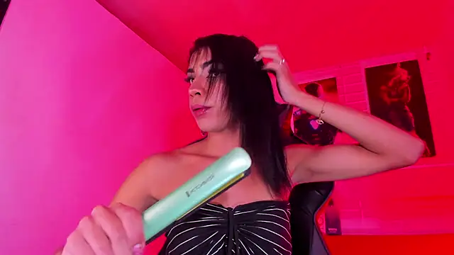 Alahia Rodriguez online show from February 2025 03:32:02 PM