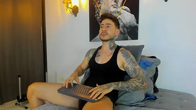 ChrisMiller69 online show from December 2024 11:02:01 PM