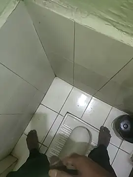 Snapshot of samlord261 chatting on November 2025 09:28:01 PM samlord261 online show from November 2025 09:28:01 PM