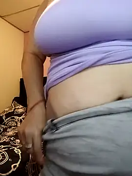 EllisW8 online show from April 2026 10:43:02 AM