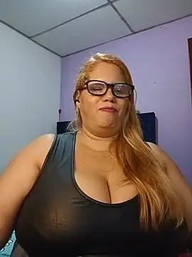 EllisW8 online show from June 2026 11:25:01 PM