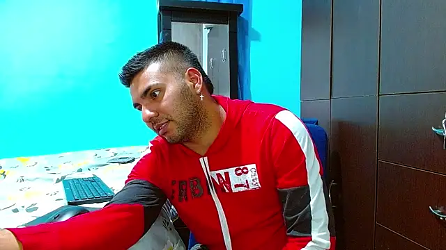 2ScarletandRyan8 online show from January 2025 01:08:01 PM