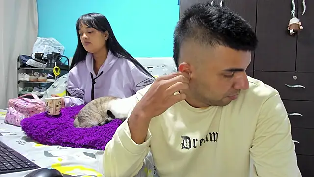 Snapshot of 2ScarletandRyan8 chatting on February 2026 10:58:02 AM 2ScarletandRyan8 online show from February 2026 10:58:02 AM