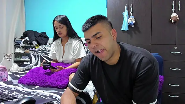 Snapshot of 2ScarletandRyan8 chatting on February 2026 10:05:01 AM 2ScarletandRyan8 online show from February 2026 10:05:01 AM