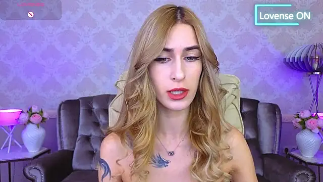 Sexy Lava online show from October 2025 06:24:01 AM