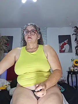 evelin hott online show from March 2026 02:39:01 AM