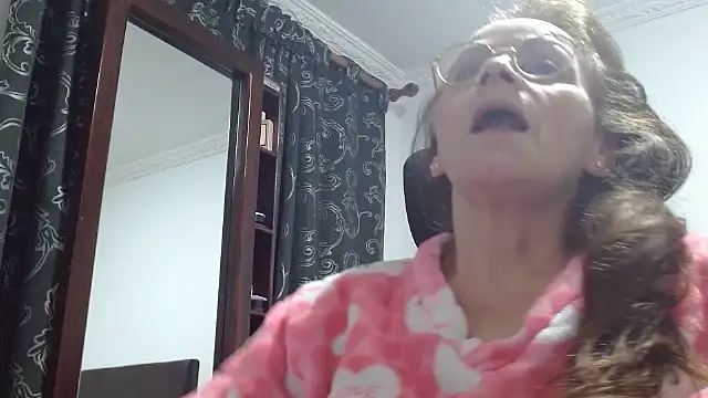 asleycavta online show from October 2025 03:48:01 AM