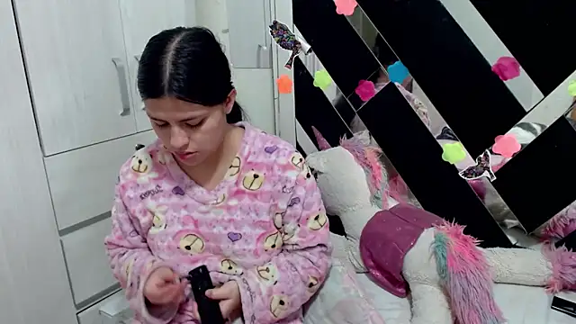 Snapshot of katery_wok11 chatting on October 2025 08:09:02 PM katery wok11 online show from October 2025 08:09:02 PM