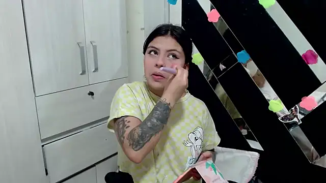 katery wok11 online show from November 2025 07:13:01 PM