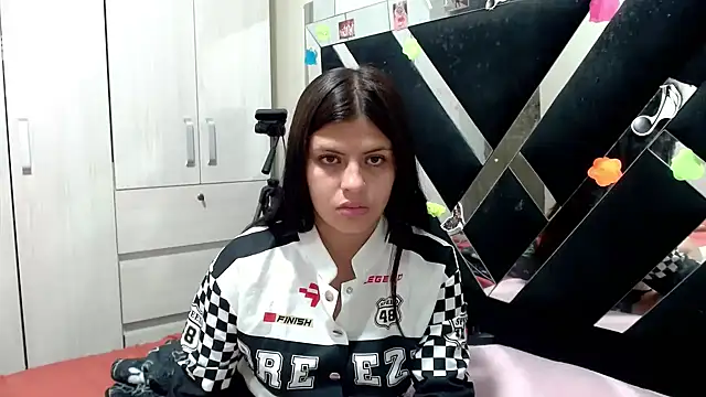 Snapshot of katery_wok11 chatting on June 2026 12:19:02 AM katery wok11 online show from June 2026 12:19:02 AM
