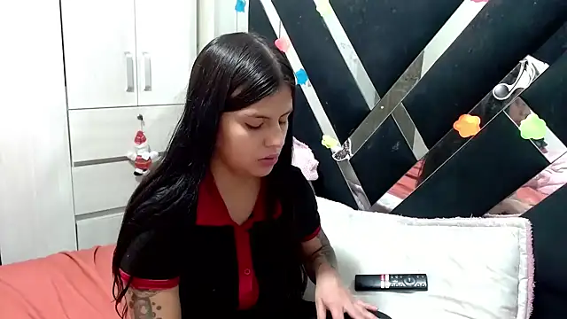 Snapshot of katery_wok11 chatting on June 2026 10:43:01 PM katery wok11 online show from June 2026 10:43:01 PM