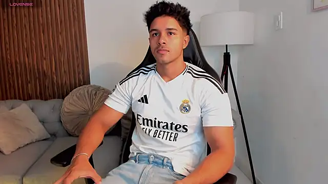 liam collins21 online show from September 2025 11:44:02 AM