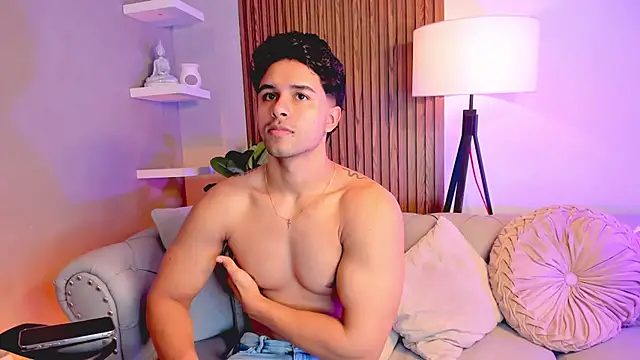 liam collins21 online show from November 2025 11:55:02 AM