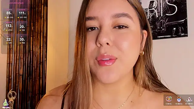 Snapshot of Aria_Reid chatting on December 2024 12:23:02 PM Aria Reid online show from December 2024 12:23:02 PM