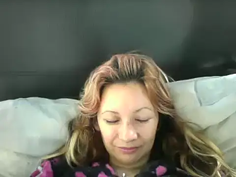 Paulita x3 online show from February 2025 12:31:01 PM